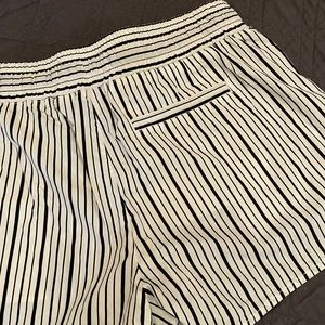 Women’s Lou and Grey stripe shorts small